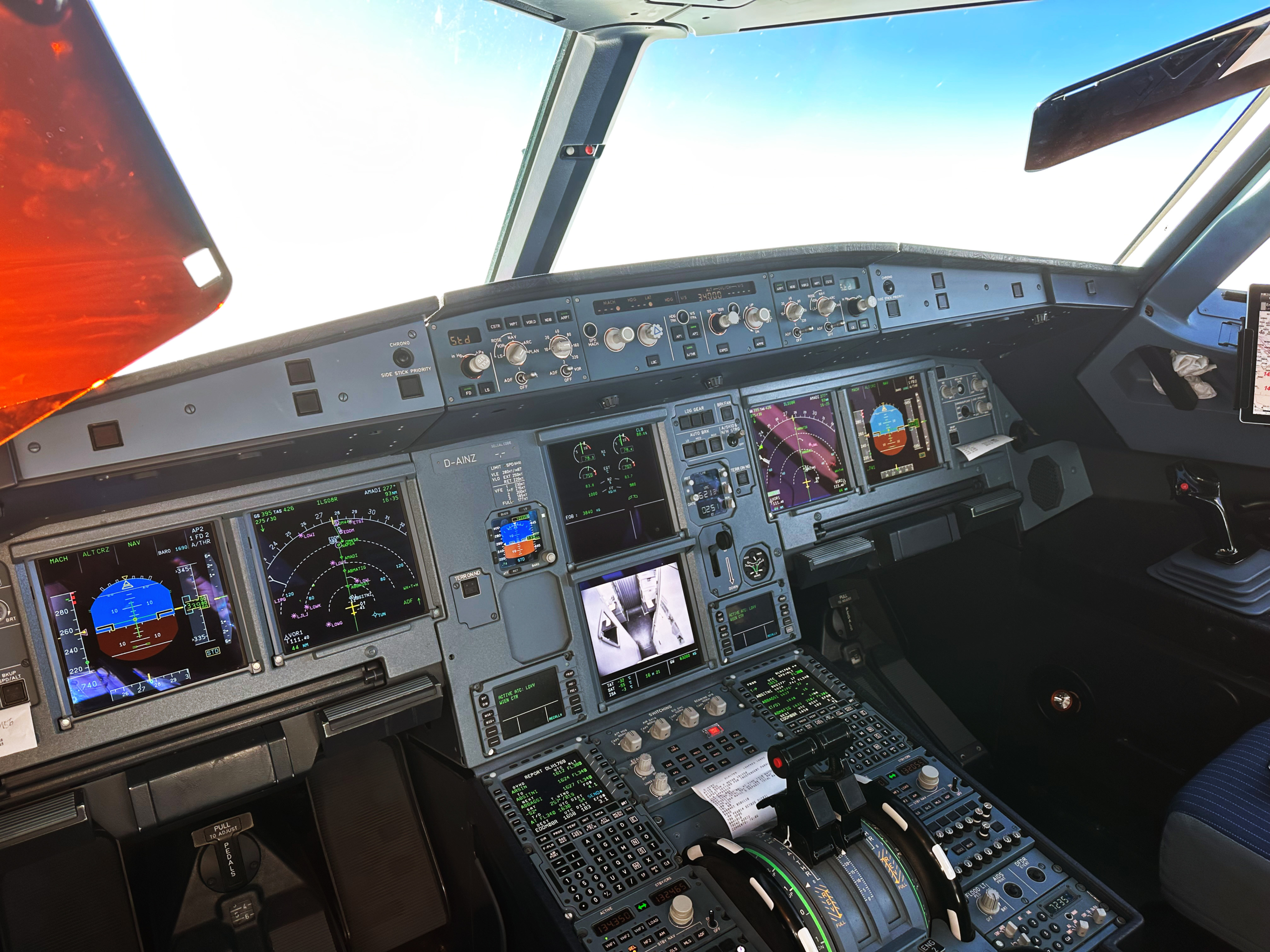 cockpit-flugzeug-eu